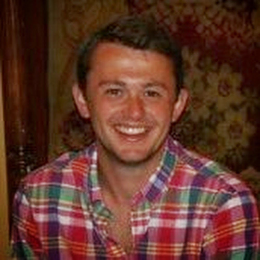 Meet your Posher, Adam
